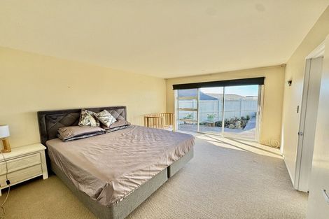 Photo of property in 2 Cliff Road, Torbay, Auckland, 0630