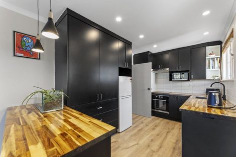 Photo of property in 38 Balmain Street, Halfway Bush, Dunedin, 9010