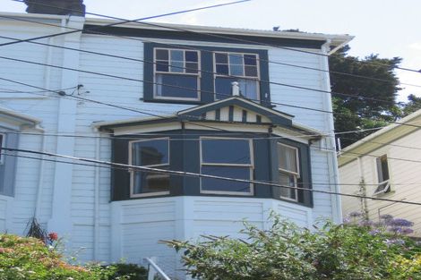 Photo of property in 78 Rolleston Street, Mount Cook, Wellington, 6021