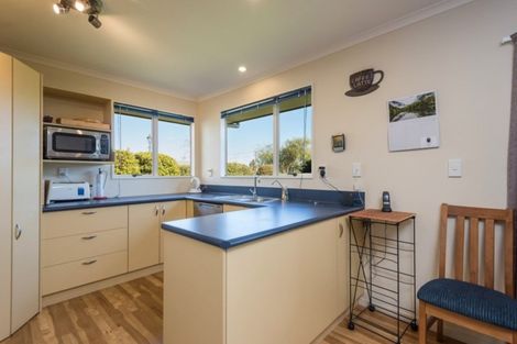 Photo of property in 3 Ashdonleigh Grove, Stoke, Nelson, 7011