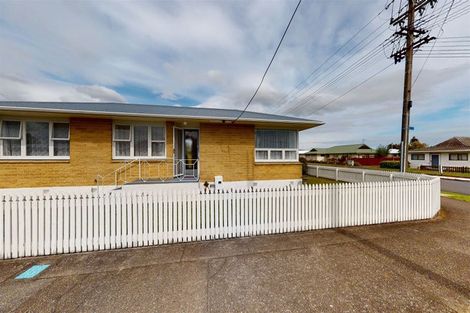 Photo of property in 146 Bath Street, Levin, 5510