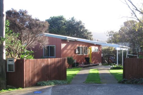 Photo of property in 31 Cluny Road, Plimmerton, Porirua, 5026