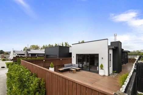 Photo of property in 34 Freedom Drive, Kelvin Grove, Palmerston North, 4414