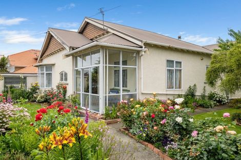 Photo of property in 2 Grove Street, Saint Kilda, Dunedin, 9012
