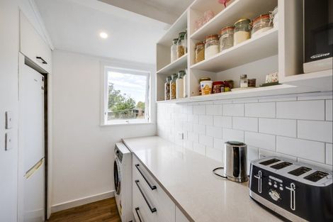 Photo of property in 26 James Foley Avenue, Pirimai, Napier, 4112