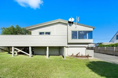Photo of property in 19 Tiri Road, Manly, Whangaparaoa, 0930