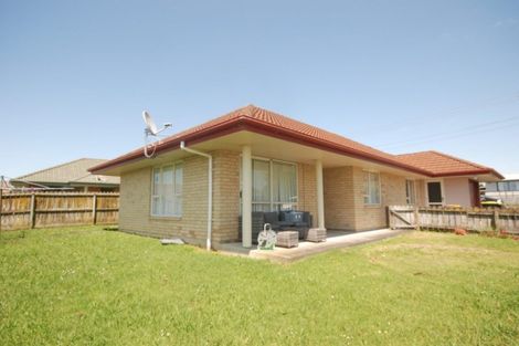 Photo of property in 172 Bruce Mclaren Road, Henderson, Auckland, 0612