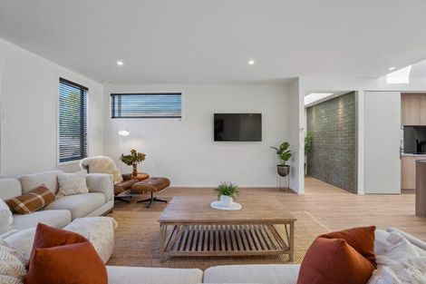 Photo of property in 3 Kamana Rise, Wanaka, 9382