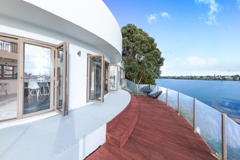 Photo of property in 6 Shepherds Road, Papakura, 2110