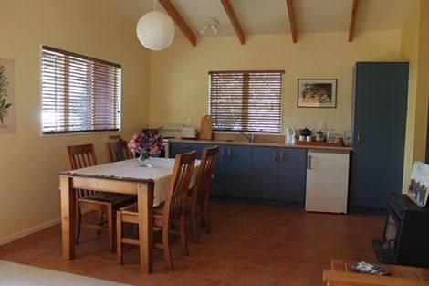 Photo of property in 580 Middle Road, Poukawa, Hastings, 4172