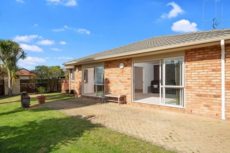 Photo of property in 12 Palomino Place, Papamoa Beach, Papamoa, 3118