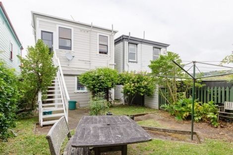 Photo of property in 24a Waripori Street, Berhampore, Wellington, 6023