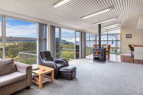 Photo of property in 40 Turangitukua Terrace, Kuratau, Turangi, 3381