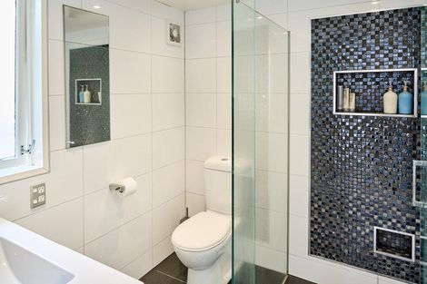 Photo of property in 25 Eskdale Road, Papakowhai, Porirua, 5024