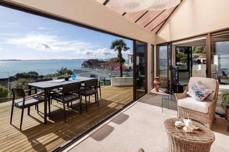 Photo of property in 153 Mellons Bay Road, Mellons Bay, Auckland, 2014