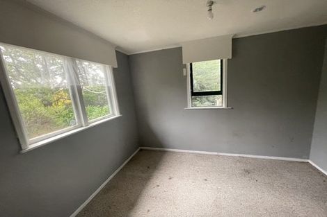 Photo of property in 2 Donovan Avenue, Massey, Auckland, 0614