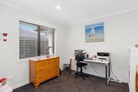 Photo of property in 23 Puhirake Crescent, Pyes Pa, Tauranga, 3112