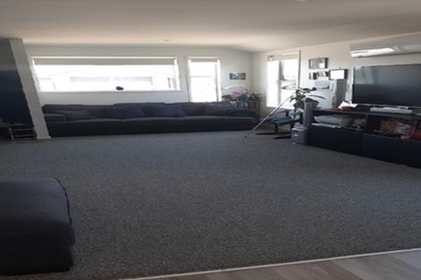 Photo of property in 19 Raiha Street, Papamoa Beach, Papamoa, 3118