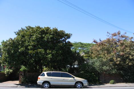 Photo of property in 2/60 Shakespeare Road, Milford, Auckland, 0620