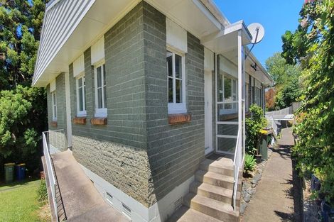 Photo of property in 125 Birkdale Road, Birkdale, Auckland, 0626