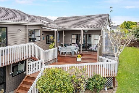 Photo of property in 16 Renoir Street, West Harbour, Auckland, 0618