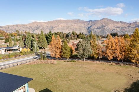 Photo of property in 3 Mount Ida Place, Wanaka, 9305