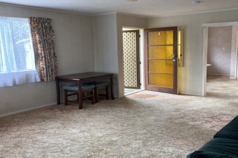 Photo of property in 2 Garnet Grove, Birchville, Upper Hutt, 5018