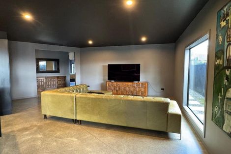 Photo of property in 12a Saint Hill Lane, Havelock North, 4130