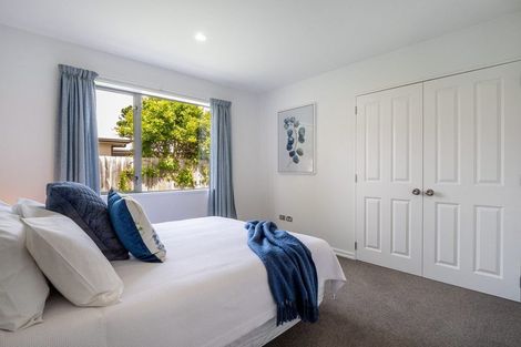 Photo of property in 44 Sylvan Street, Lake Hayes, Queenstown, 9304