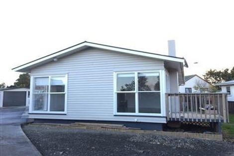 Photo of property in 123 Riverpark Crescent, Henderson, Auckland, 0610