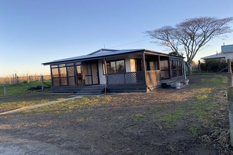 Photo of property in 13 Awatoto Road, Meeanee, Napier, 4183