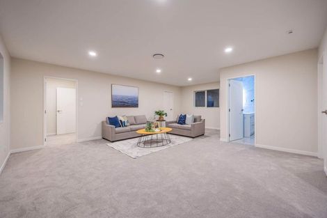 Photo of property in 245d Hill Road, The Gardens, Auckland, 2105