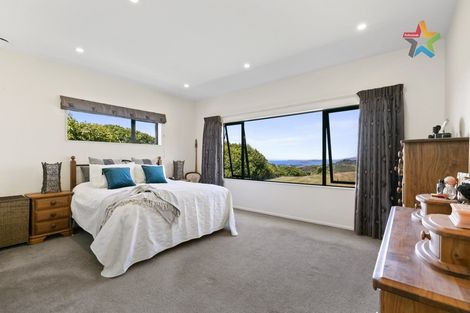 Photo of property in 81 Kaitangata Crescent, Kelson, Lower Hutt, 5010