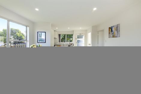 Photo of property in 21 Heathberry Close, Papatoetoe, Auckland, 2025