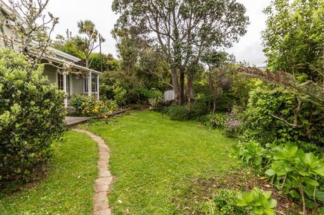 Photo of property in 11 Levina Avenue, Aro Valley, Wellington, 6021