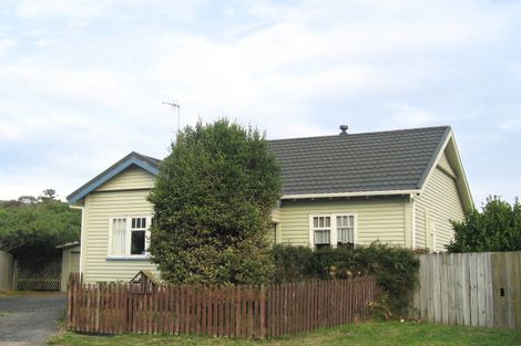 Photo of property in 8 Rodney Grove, Paraparaumu, 5032