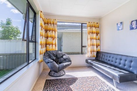 Photo of property in 10 Grange Street, Winton, 9720