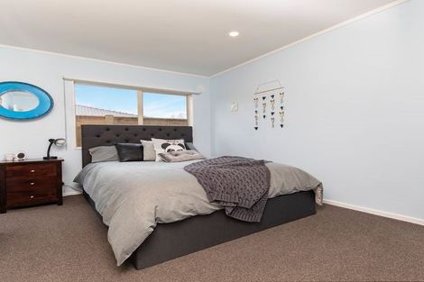 Photo of property in 19 Merlot Heights, Huapai, Kumeu, 0810