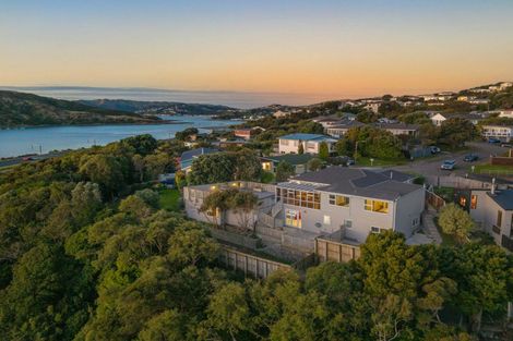 Photo of property in 9 Ayr Place, Papakowhai, Porirua, 5024