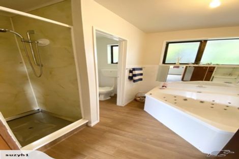 Photo of property in 10 Morris Road, Amberley, 7410