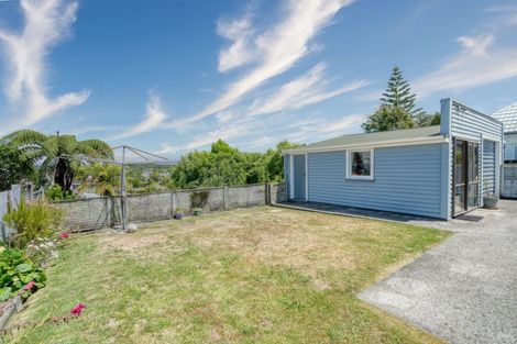 Photo of property in 233 Hampden Street, Hokitika, 7810