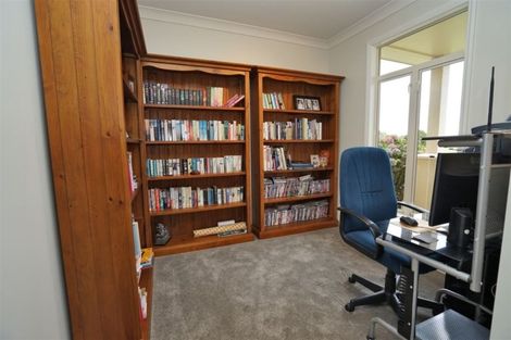 Photo of property in 64 Houghton Road, Ngahinapouri, Hamilton, 3290