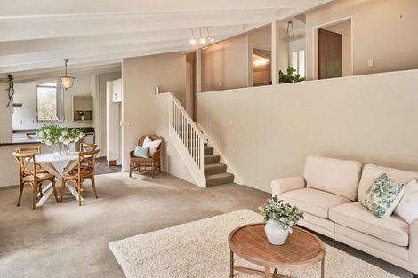 Photo of property in 225 Staithes Drive South, Whitby, Porirua, 5024