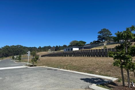 Photo of property in 12 Whenuateitei Crescent, Stanmore Bay, 0932