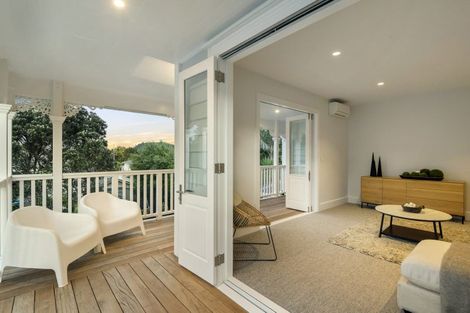 Photo of property in 92e Marsden Avenue, Mount Eden, Auckland, 1024