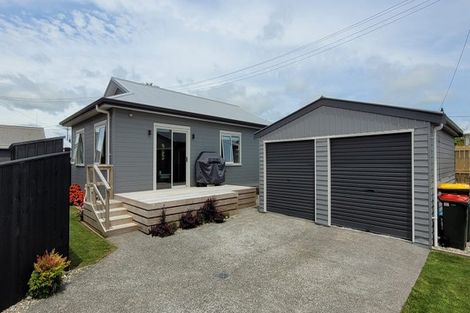 Photo of property in 7a Raleigh Street, Vogeltown, New Plymouth, 4310