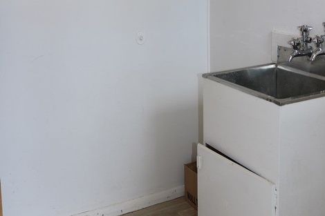 Photo of property in 143 Cobham Drive, Hamilton East, Hamilton, 3216