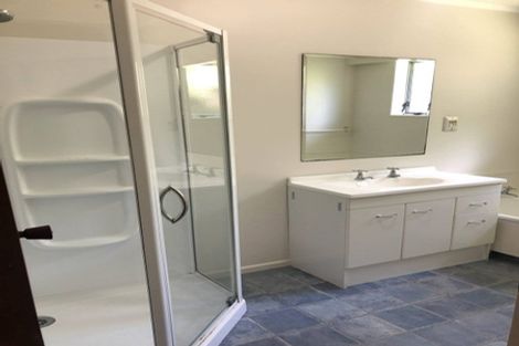 Photo of property in 17 Ngarimu Grove, Ngaio, Wellington, 6035