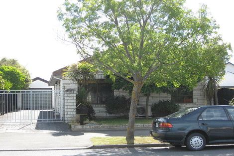 Photo of property in 107 Royal Park Drive, Parklands, Christchurch, 8083