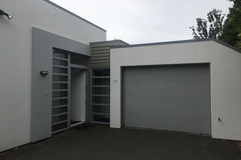 Photo of property in 110c Hamilton Avenue, Ilam, Christchurch, 8041